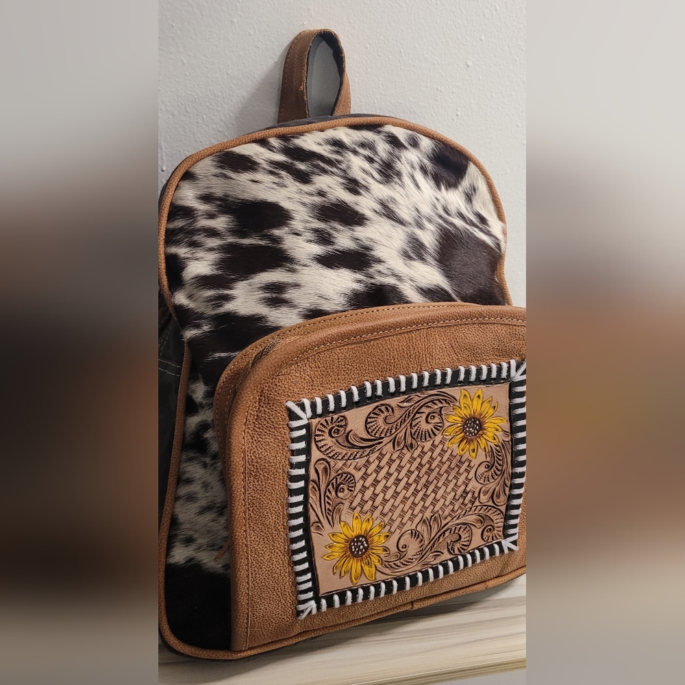 New Klassy Cowgirl Showman Hair On Cowhide Leather Bookbag